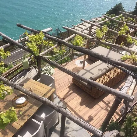 Refuge Uwabio Organic Vineyard Cinqueterre Villa Riomaggiore